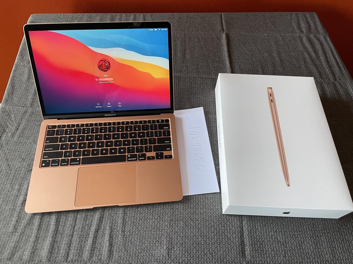 MacBook Air 2020 13 Apple M1 Gold 512GB 16GB LUNK96650 Swappa