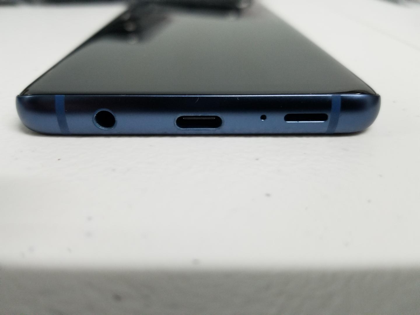 Samsung Galaxy S9 Plus, color Blue