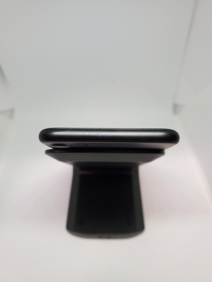 Apple iPhone 7, color Black