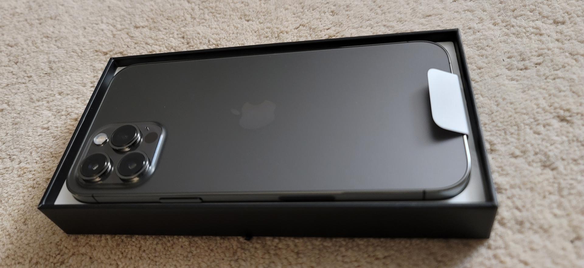 Apple iPhone 12 Pro Max TMobile, Graphite, 128GB, A2342 LVHP93808