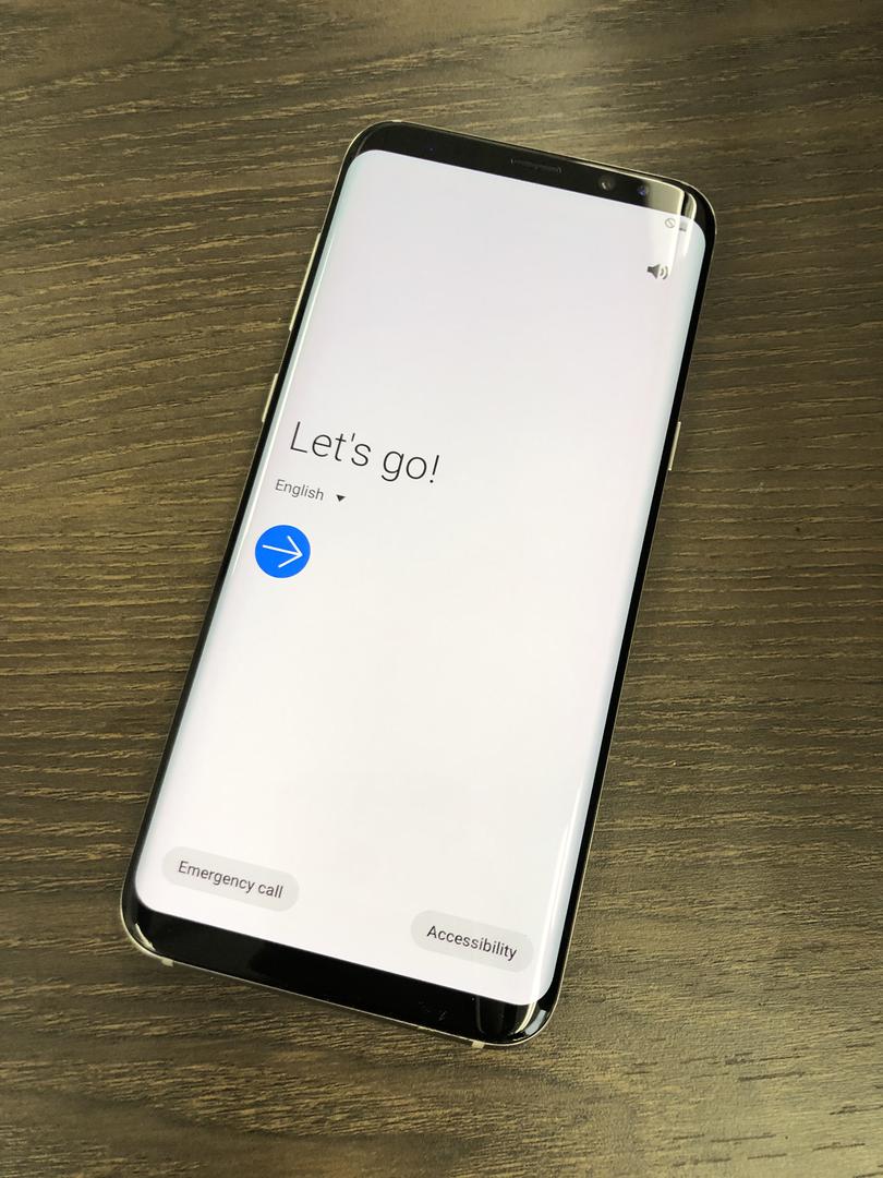 Samsung Galaxy S8 Plus, color Gold