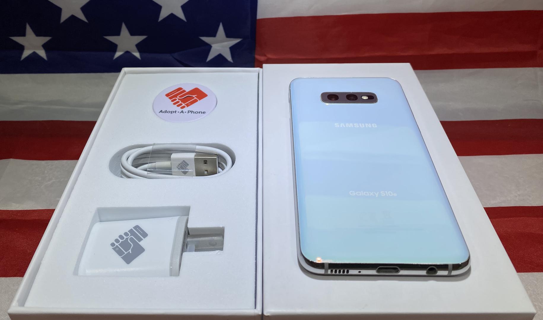 Samsung Galaxy S10e, color White