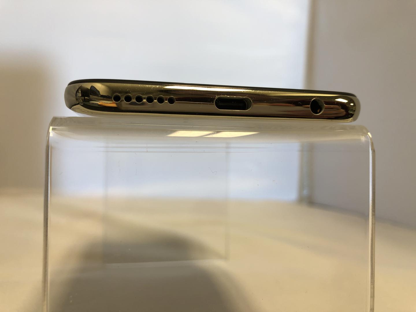 Moto G7, color White