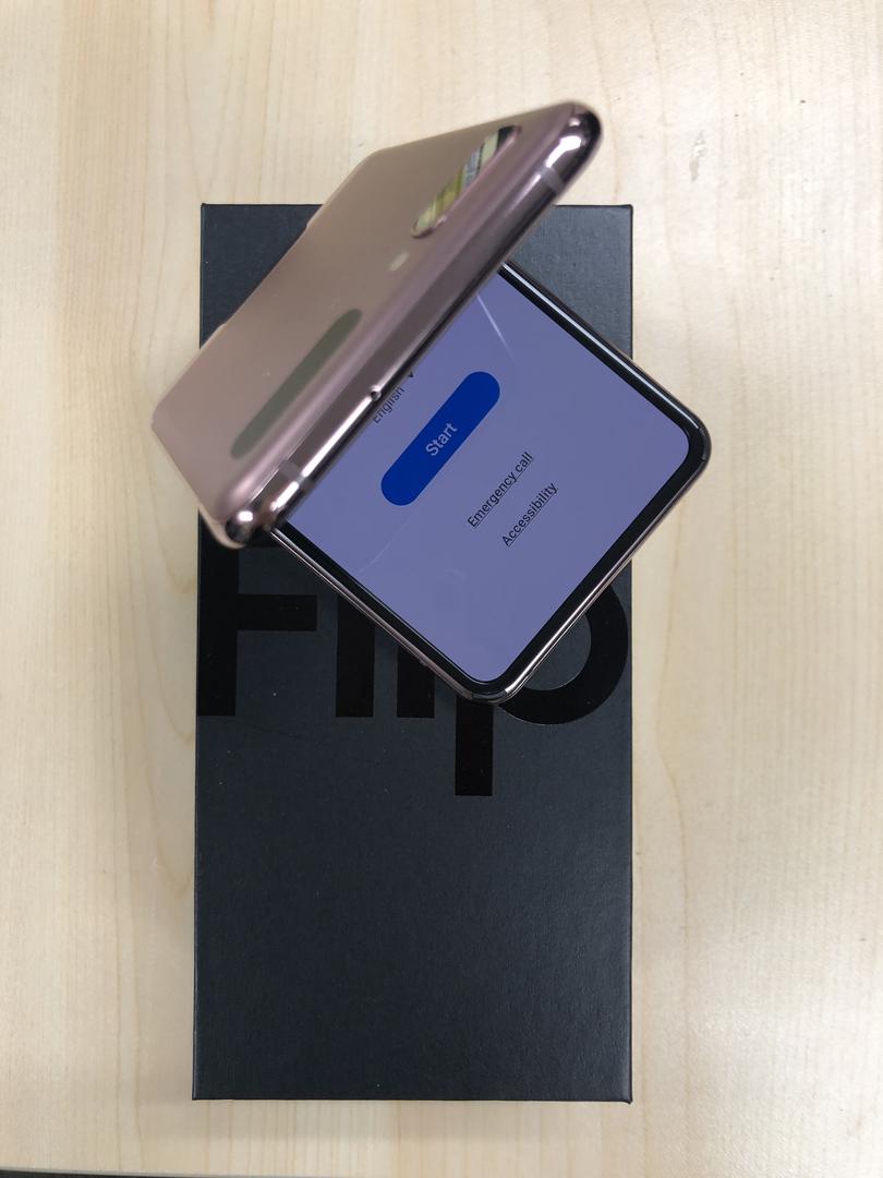 Samsung Galaxy Z Flip 5G, color Mystic Bronze