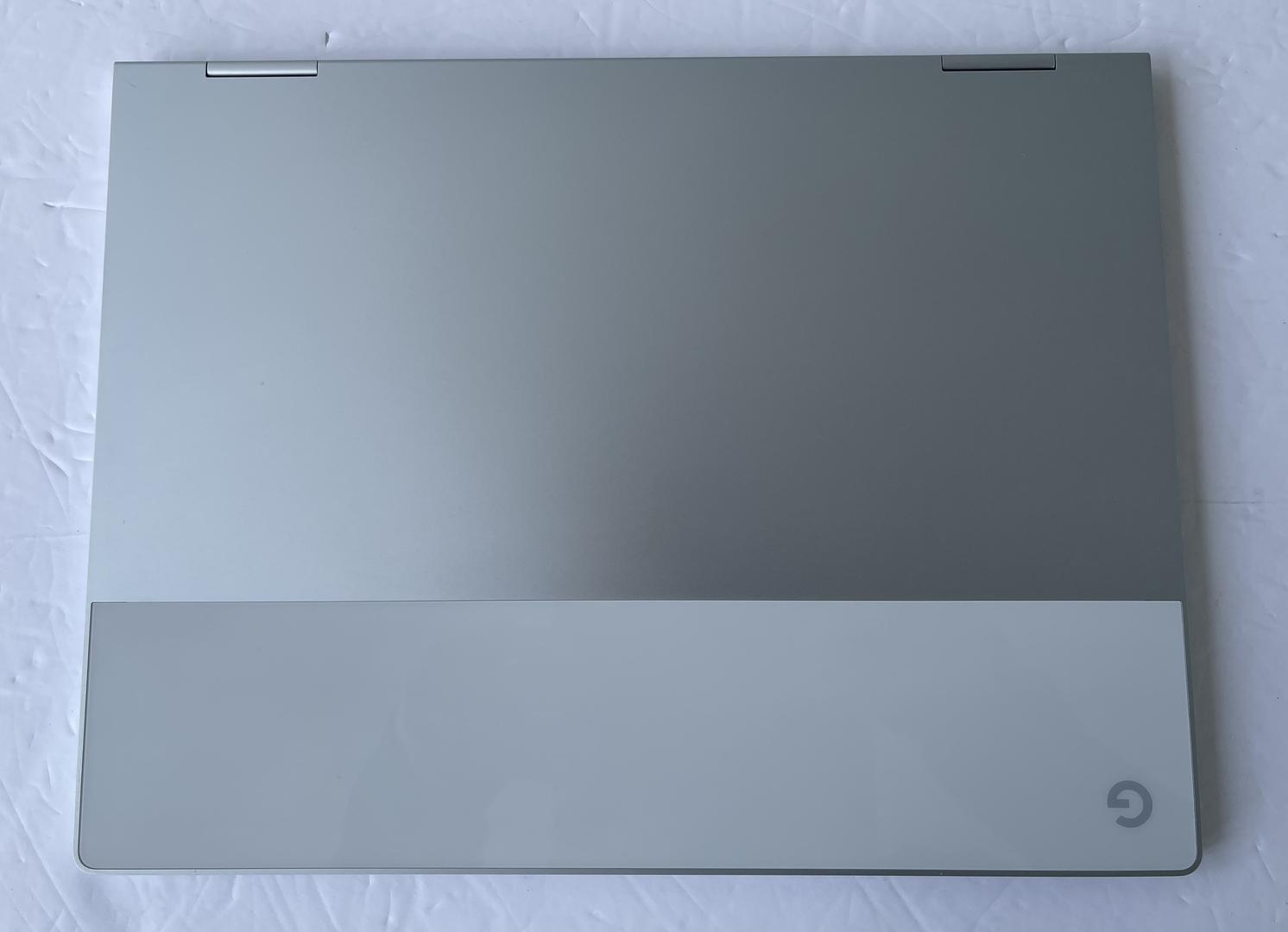 Google Pixelbook, color Silver