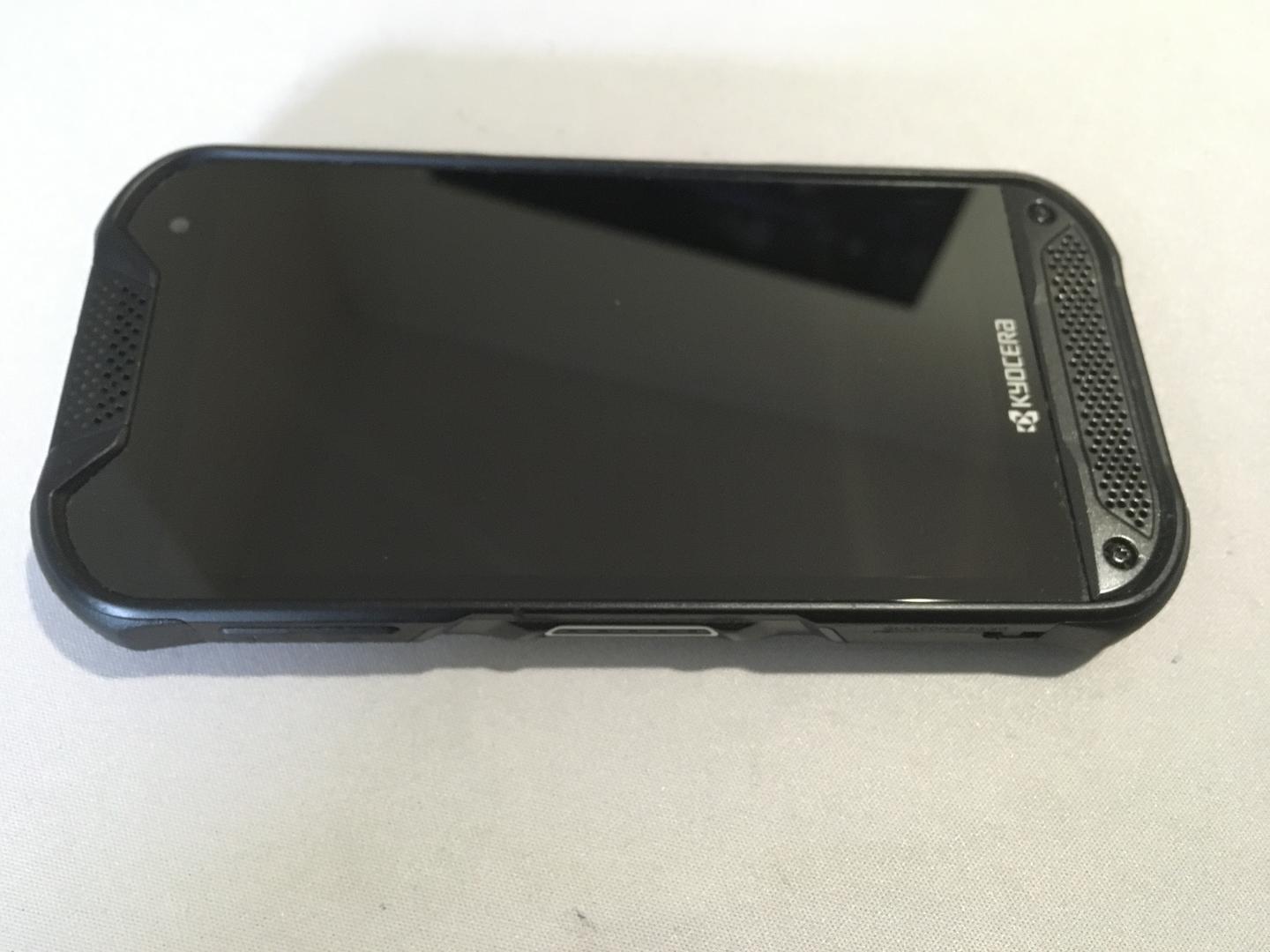 Kyocera Duraforce Pro 2, color Black