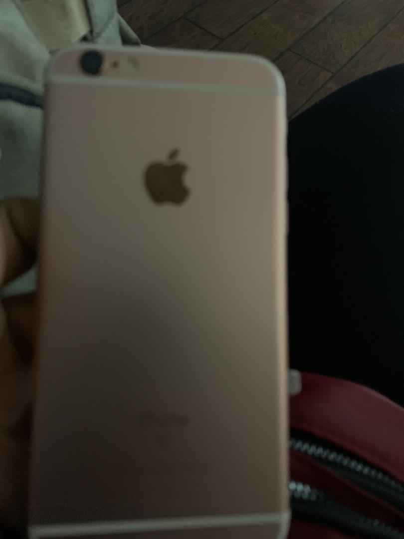 Apple iPhone 6S, color Rose Gold