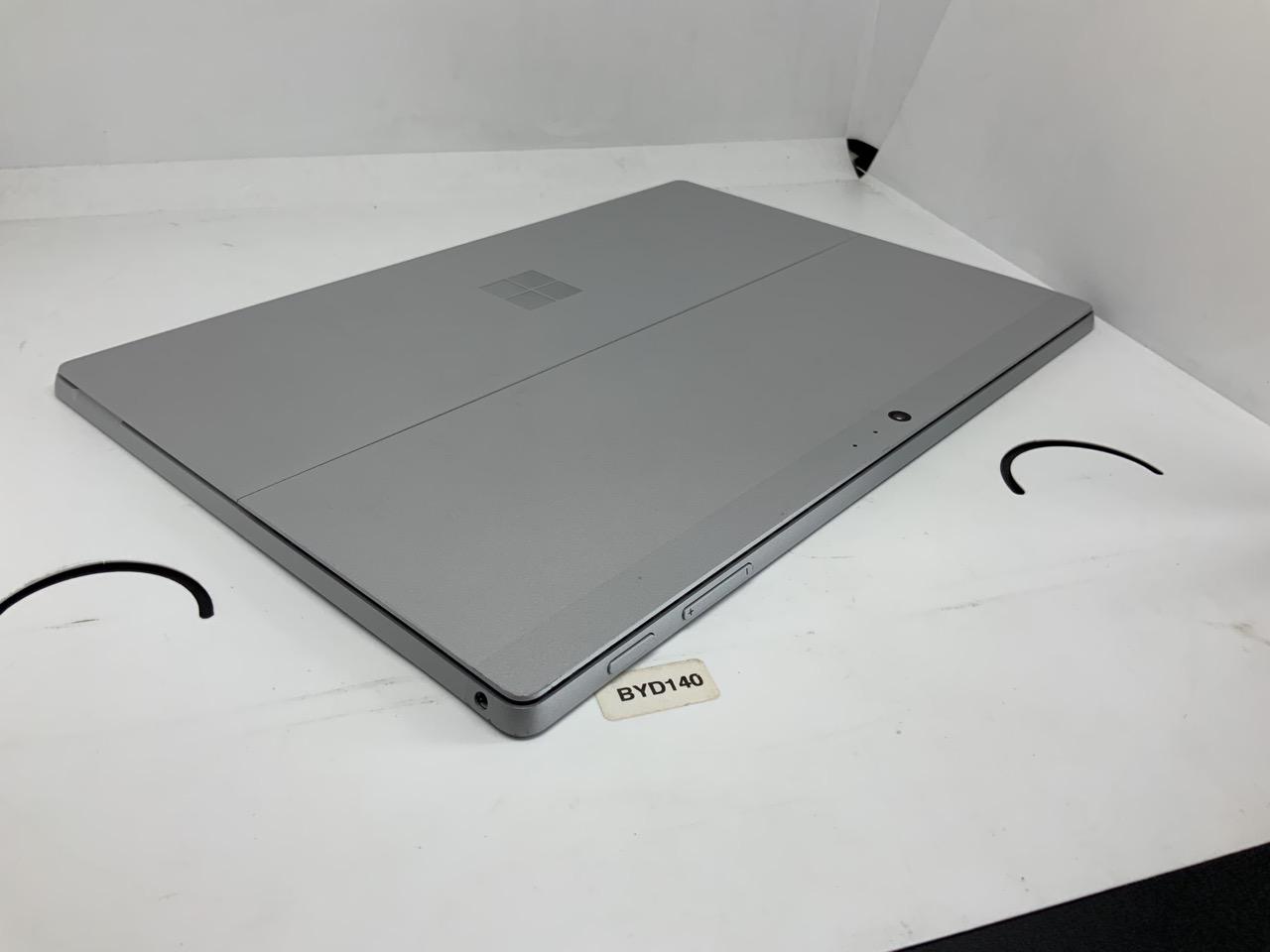 Microsoft Surface Pro 5 (2017), color Silver