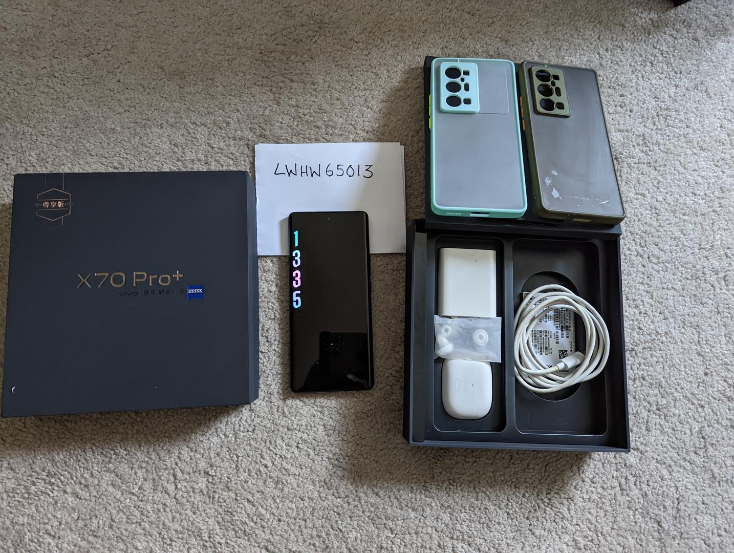 vivo X70 Pro Plus, color Black