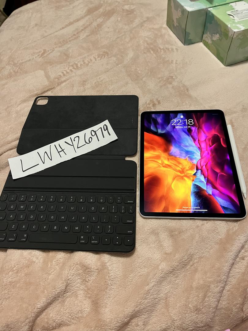 Apple iPad Pro 11" 2nd Gen 2020, color Silver