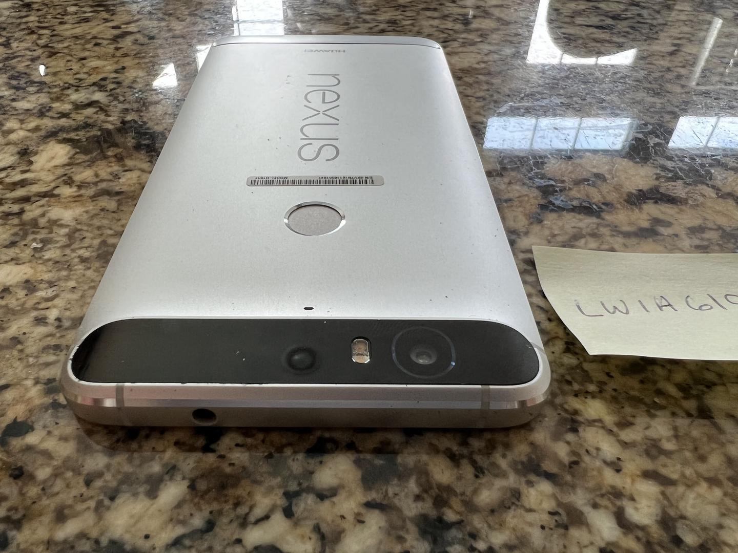 Nexus 6P, color Silver