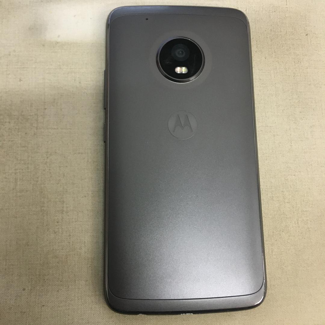 Moto G5 Plus, color Gray