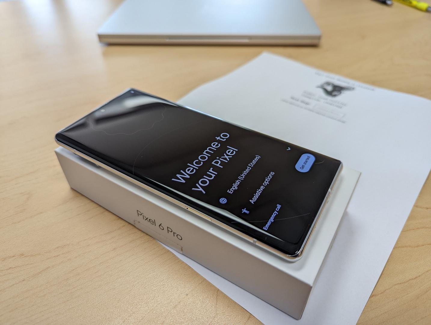 Google Pixel 6 Pro, color White