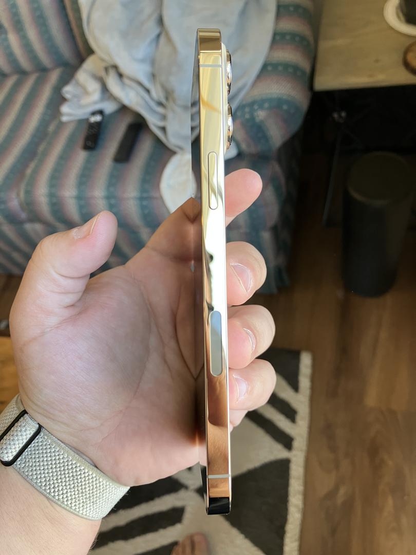 Apple iPhone 13 Pro Max, color Gold