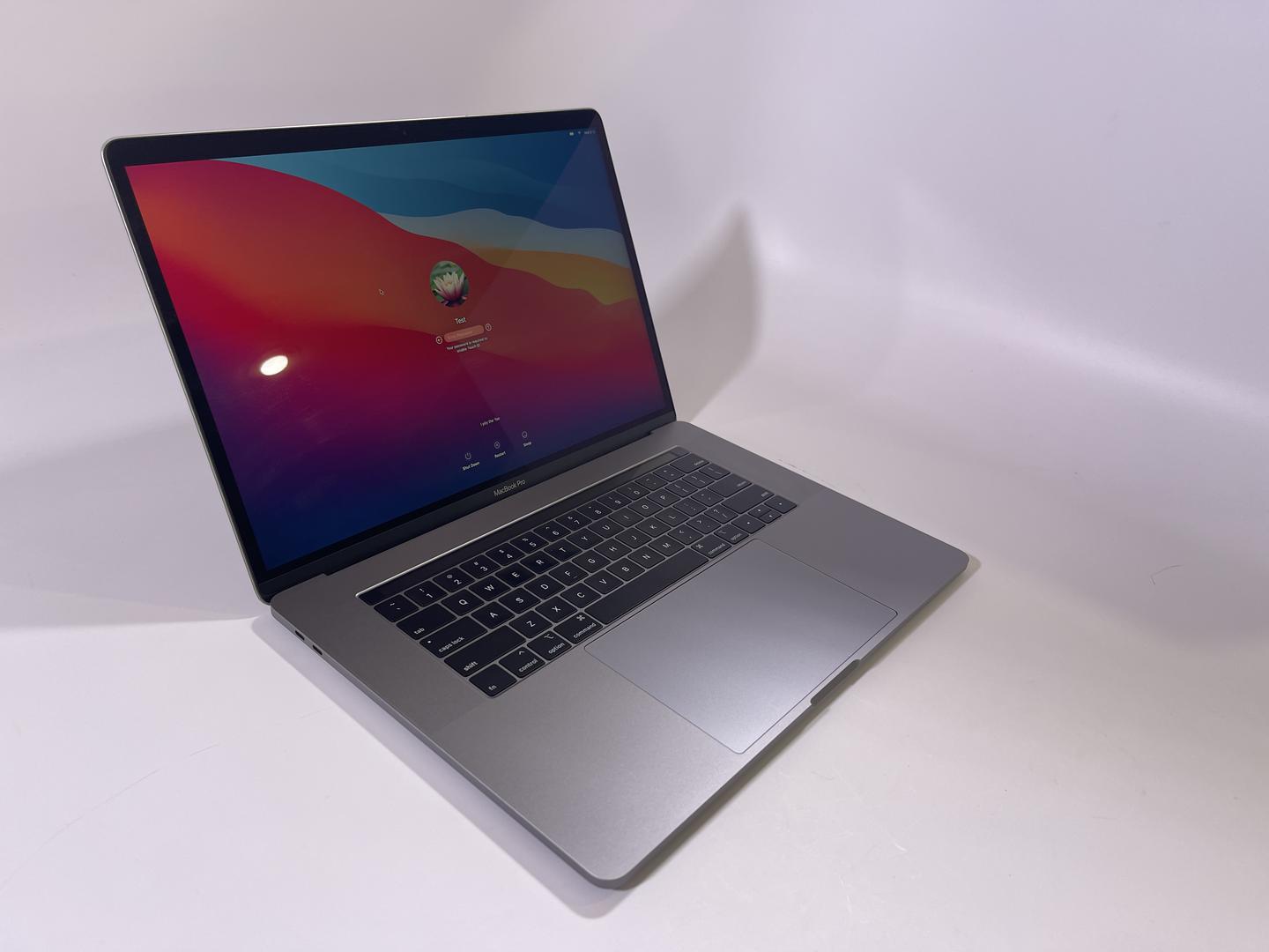 MacBook Pro 2019 - 15", color Gray