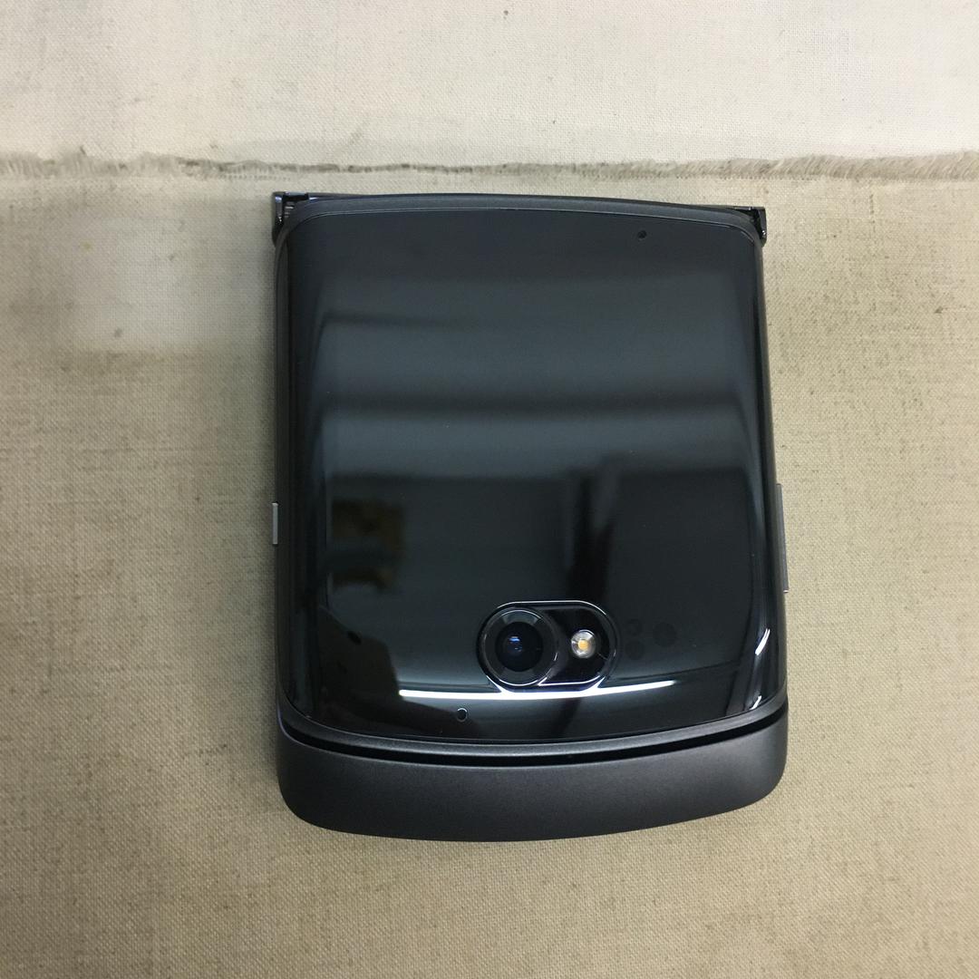 Motorola Razr 2 5G, color Graphite