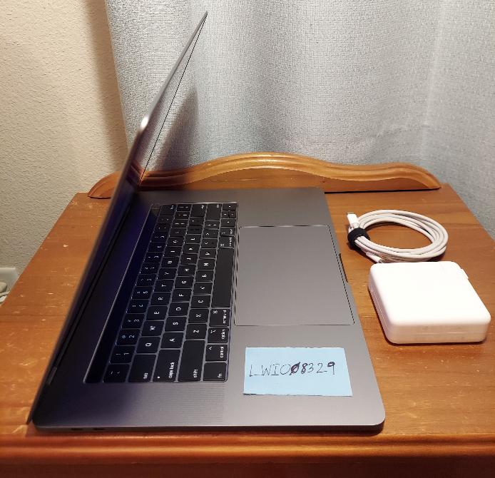 MacBook Pro 2018 (With Touch Bar) - 15", color Gray
