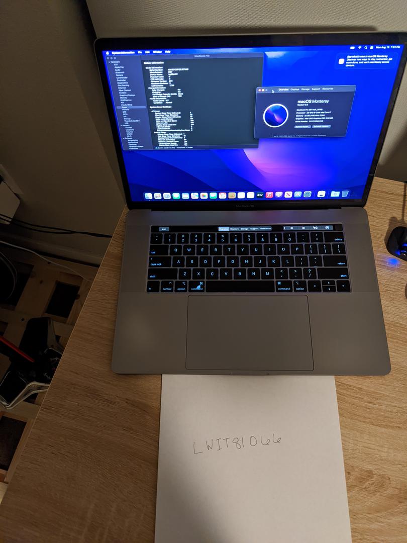 MacBook Pro 2019 - 15", color Gray