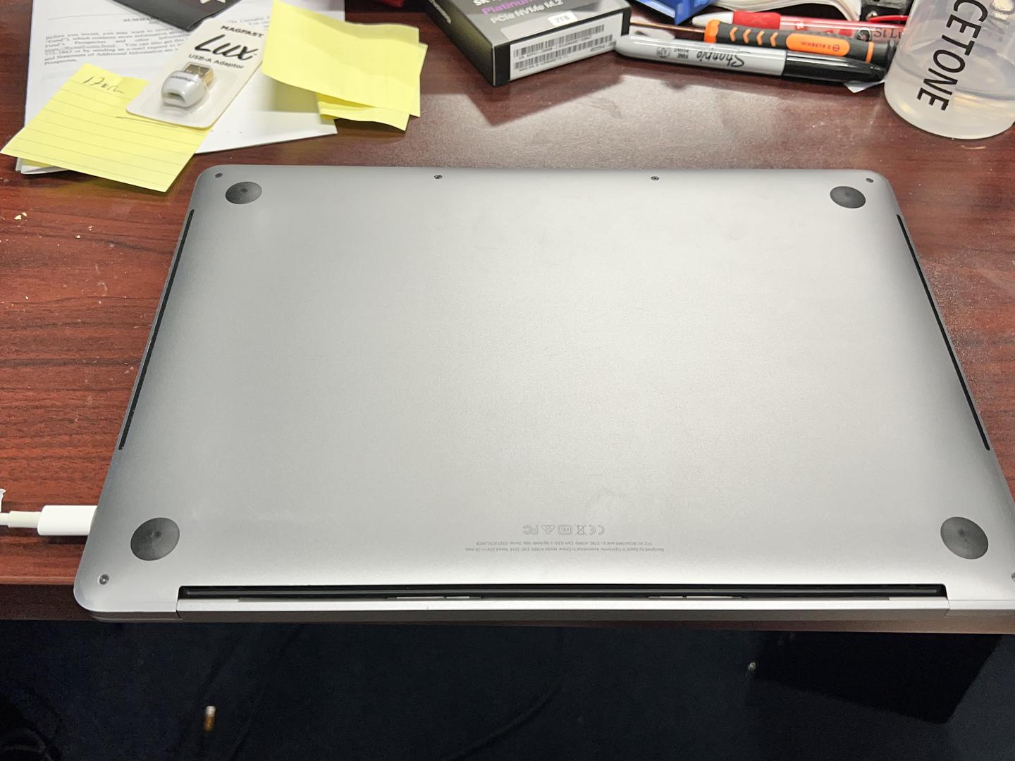 MacBook Pro 2018 (With Touch Bar) - 13", color Gray