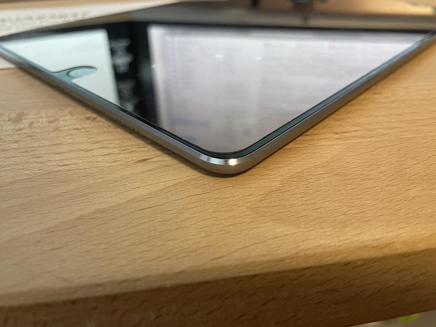 Apple iPad Pro 9.7", color Gray