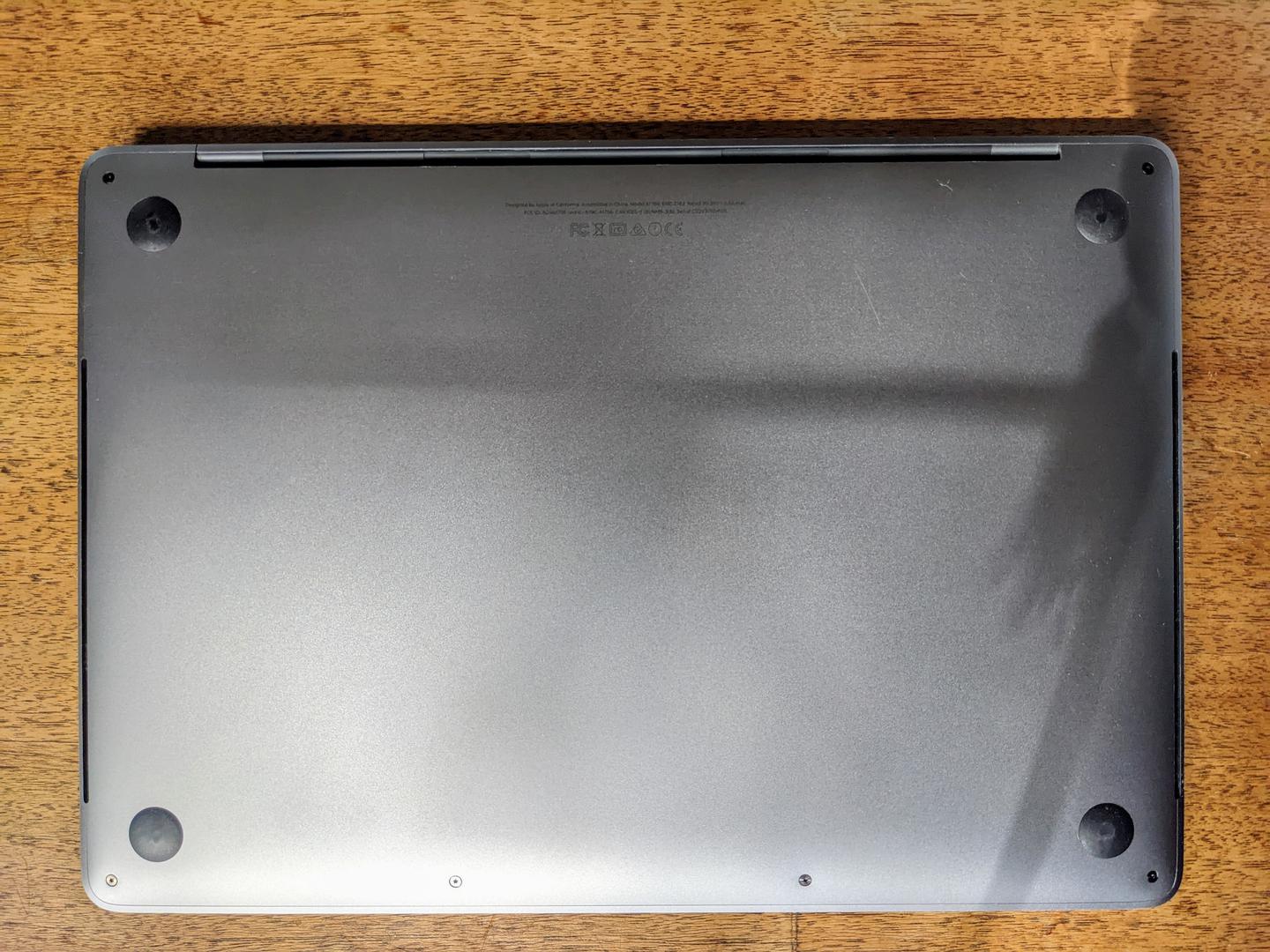 MacBook Pro 2017 (With Touch Bar) - 13", color Gray