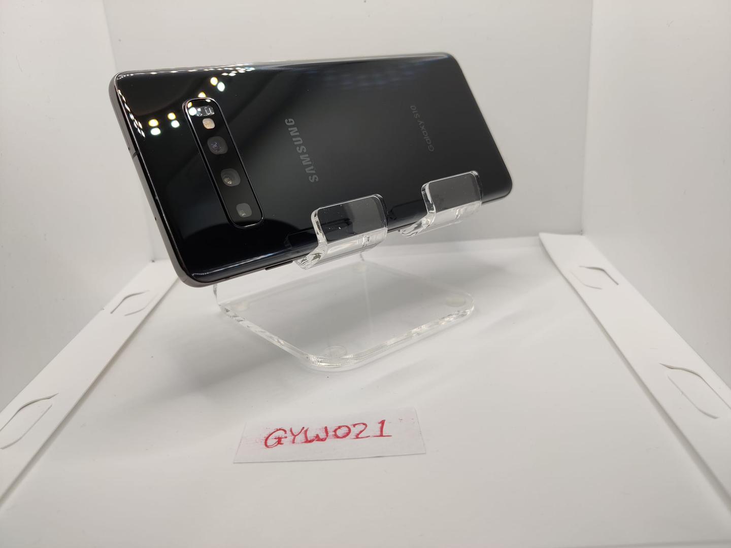 Samsung Galaxy S10, color Black