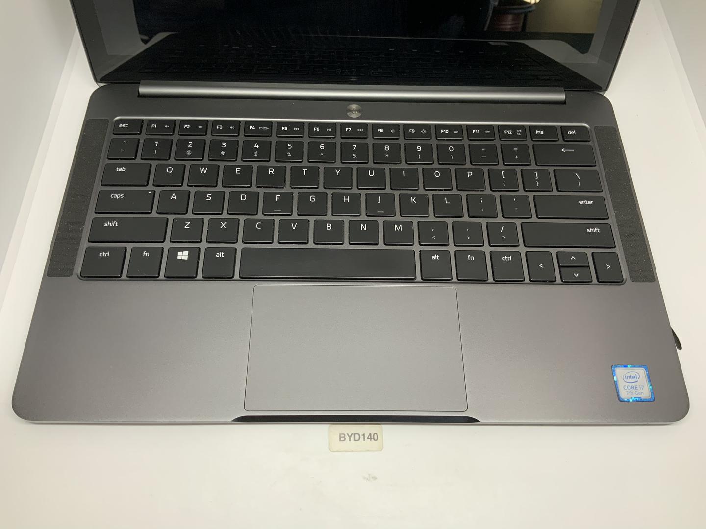 Razer Blade Stealth QHD+ 13.3" 2017, color Black