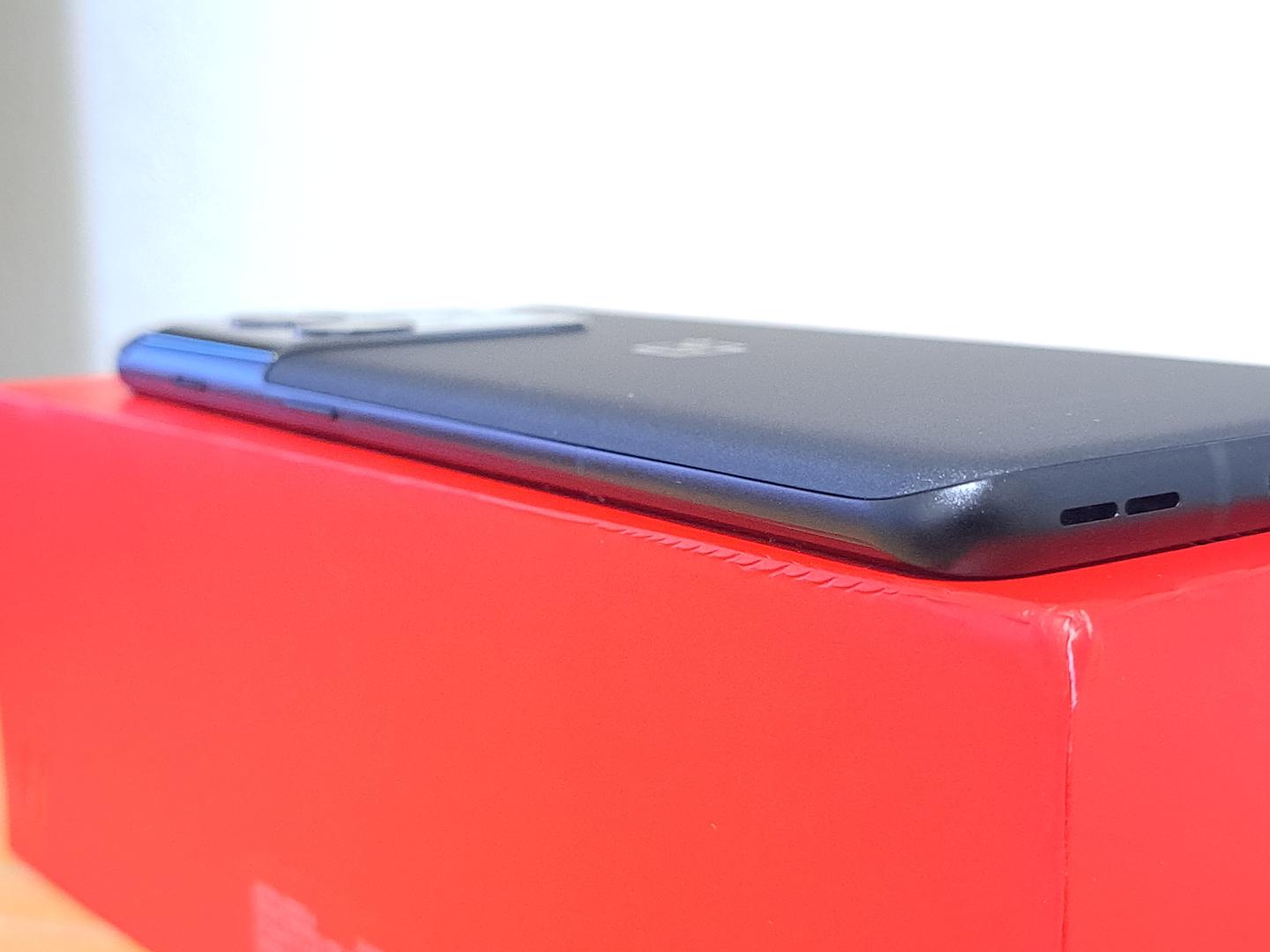 OnePlus 10 Pro, color Black