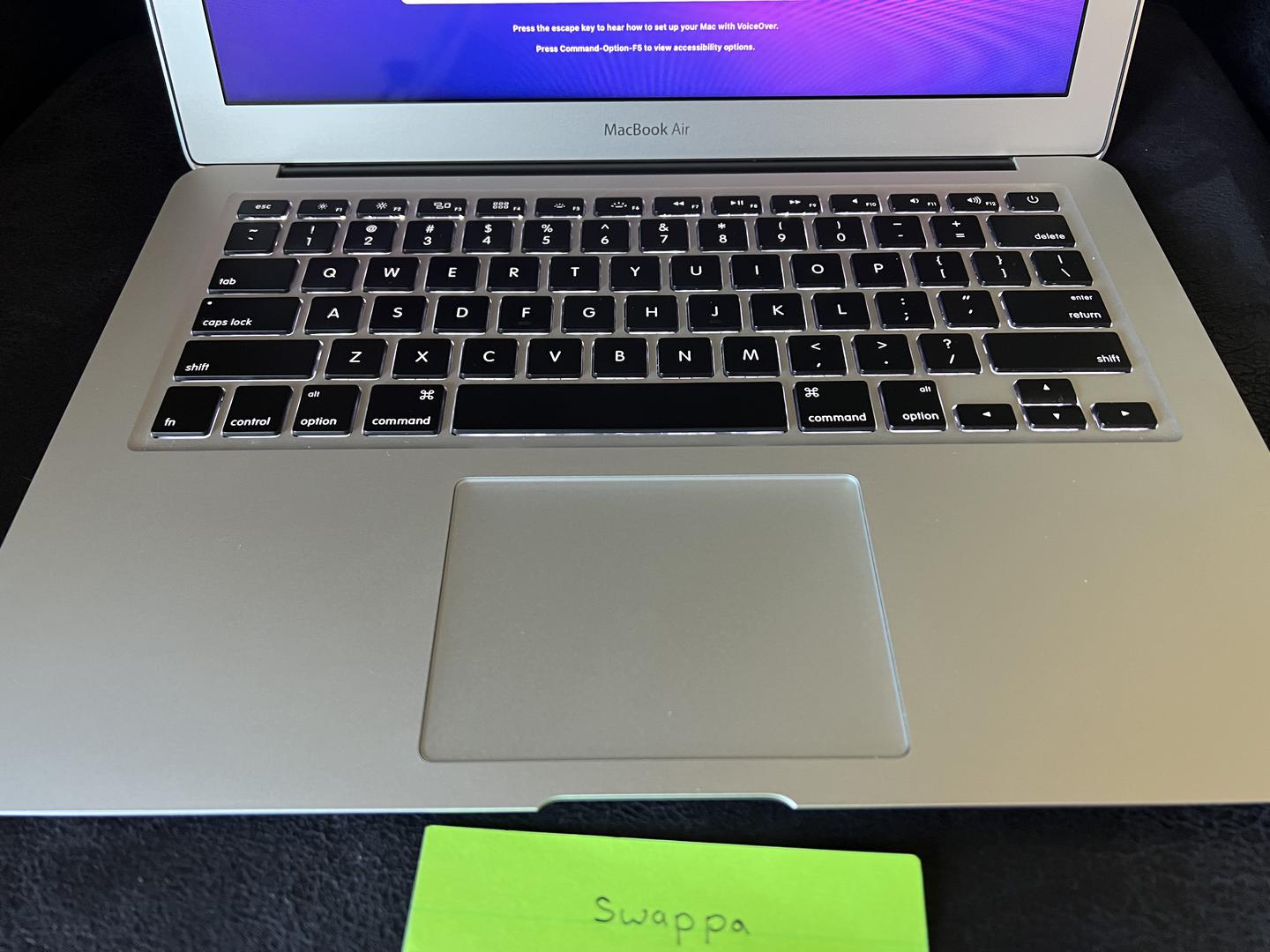 MacBook Air 2017 - 13", color Silver