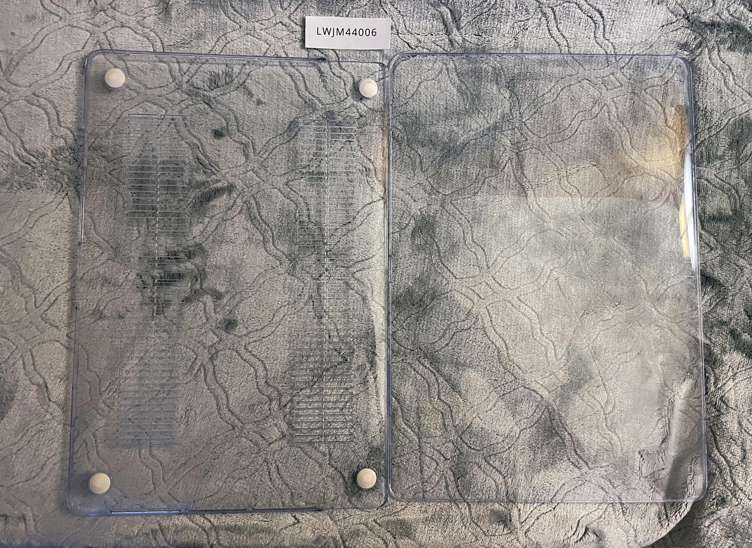 MacBook Pro 2018 (With Touch Bar) - 15", color Silver