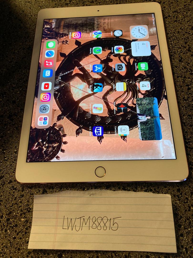 Apple iPad Pro 9.7", color Rose Gold