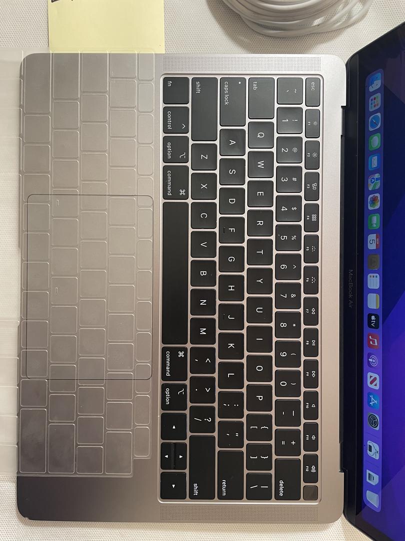 MacBook Air 2018 - 13", color Gray
