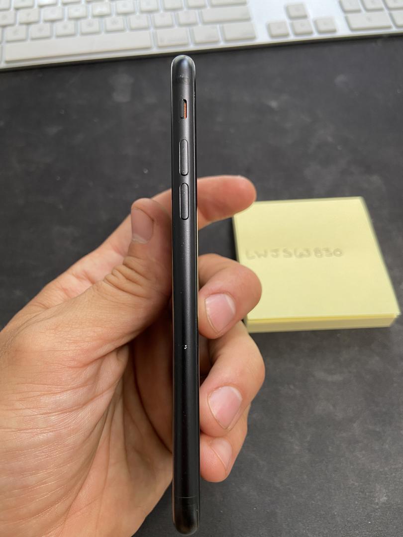 Apple iPhone SE 2nd Gen 2020, color Black