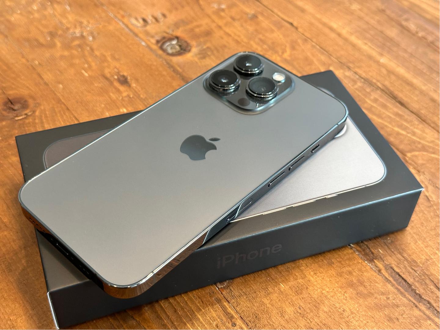 Apple iPhone 13 Pro Unlocked, Graphite, 128GB, A2483 LWJY43211 Swappa