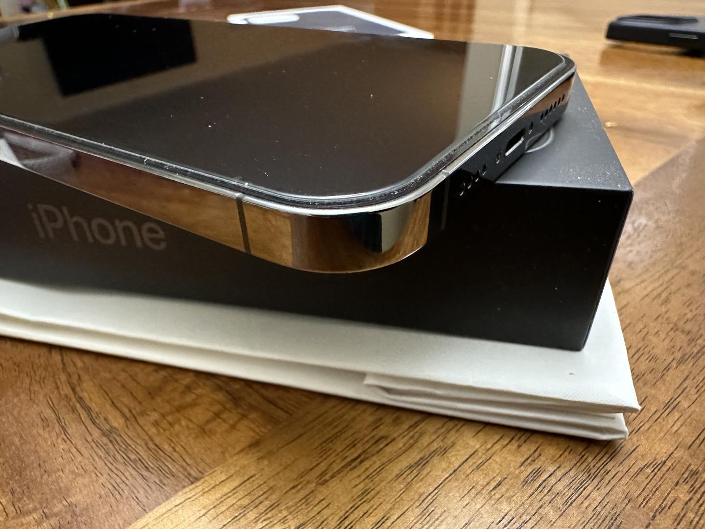 Apple iPhone 13 Pro Max, color Graphite