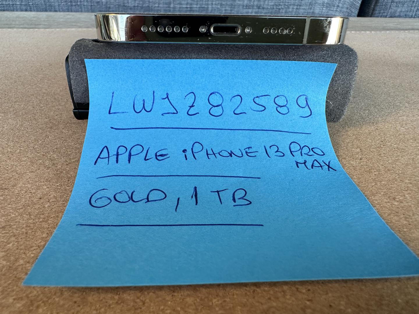 Apple iPhone 13 Pro Max, color Gold