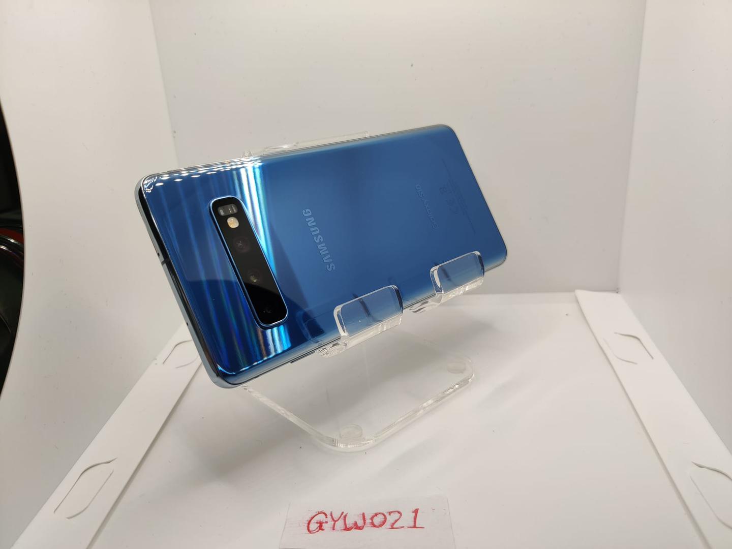 Samsung Galaxy S10, color Blue
