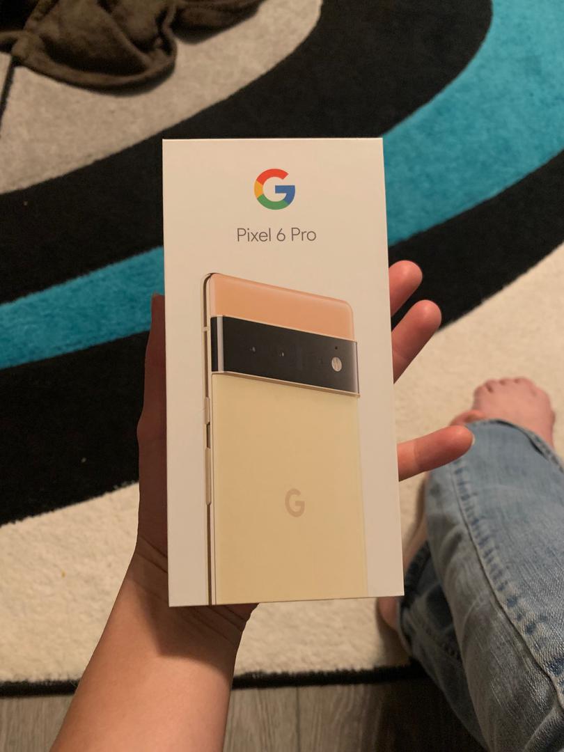 Google Pixel 6 Pro, color Sunny