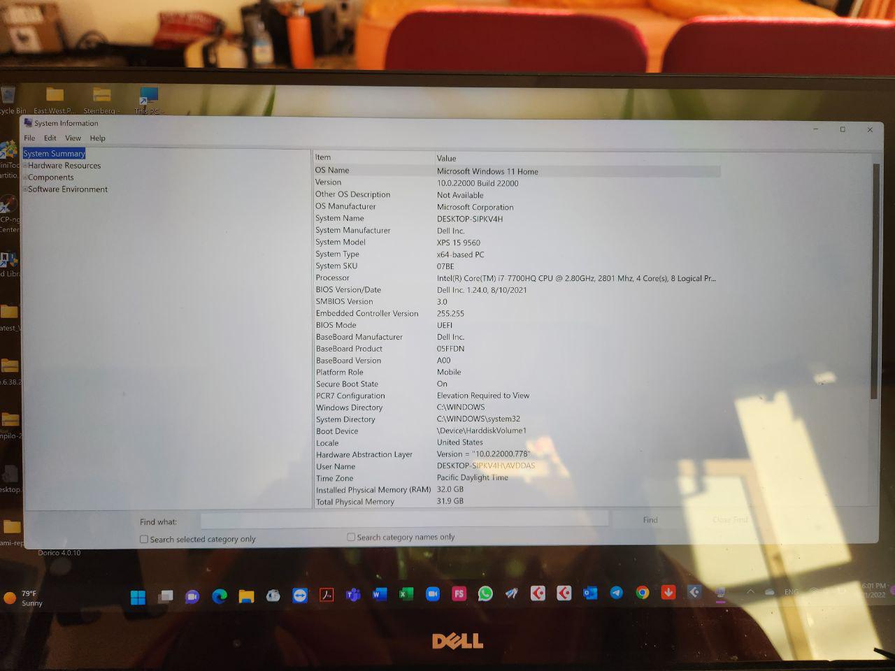 Dell XPS 15 9560 (2017), color Silver