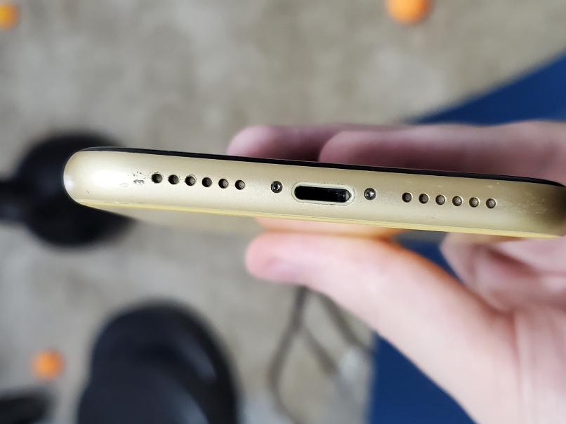 Apple iPhone Xr, color Yellow
