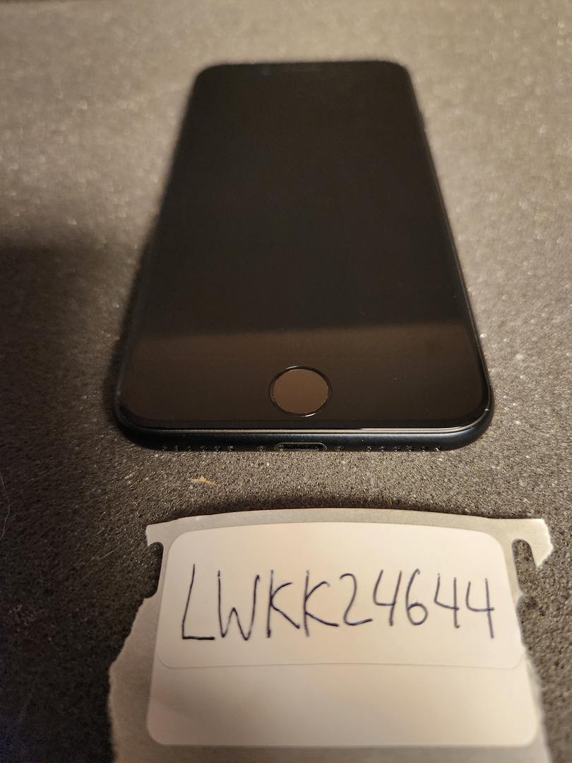 Apple iPhone SE 3rd Gen 2022 Unlocked, Midnight, 64GB, A2595