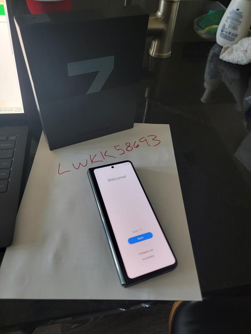 Samsung Galaxy Z Fold3 5G, color Green