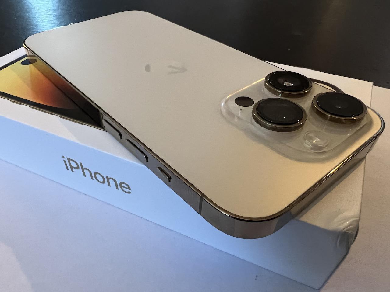 iPhone 14 Pro Colors Pick the Best Color Swappa