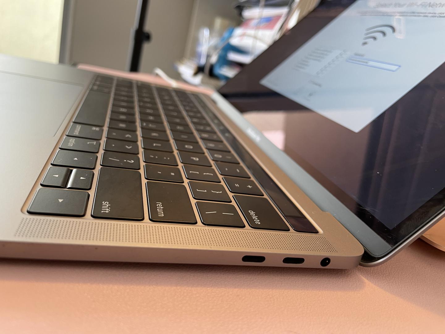 MacBook Pro 2018 (With Touch Bar) - 13", color Silver