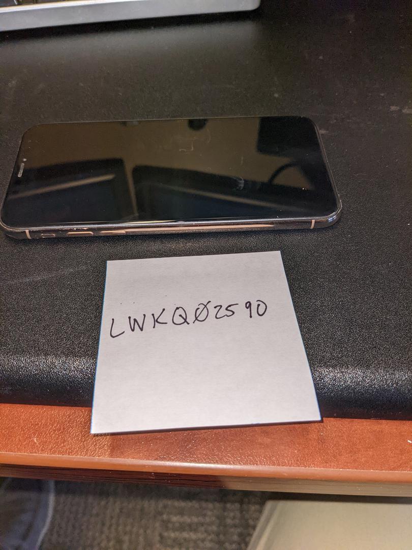 Apple iPhone Xs, color Gold