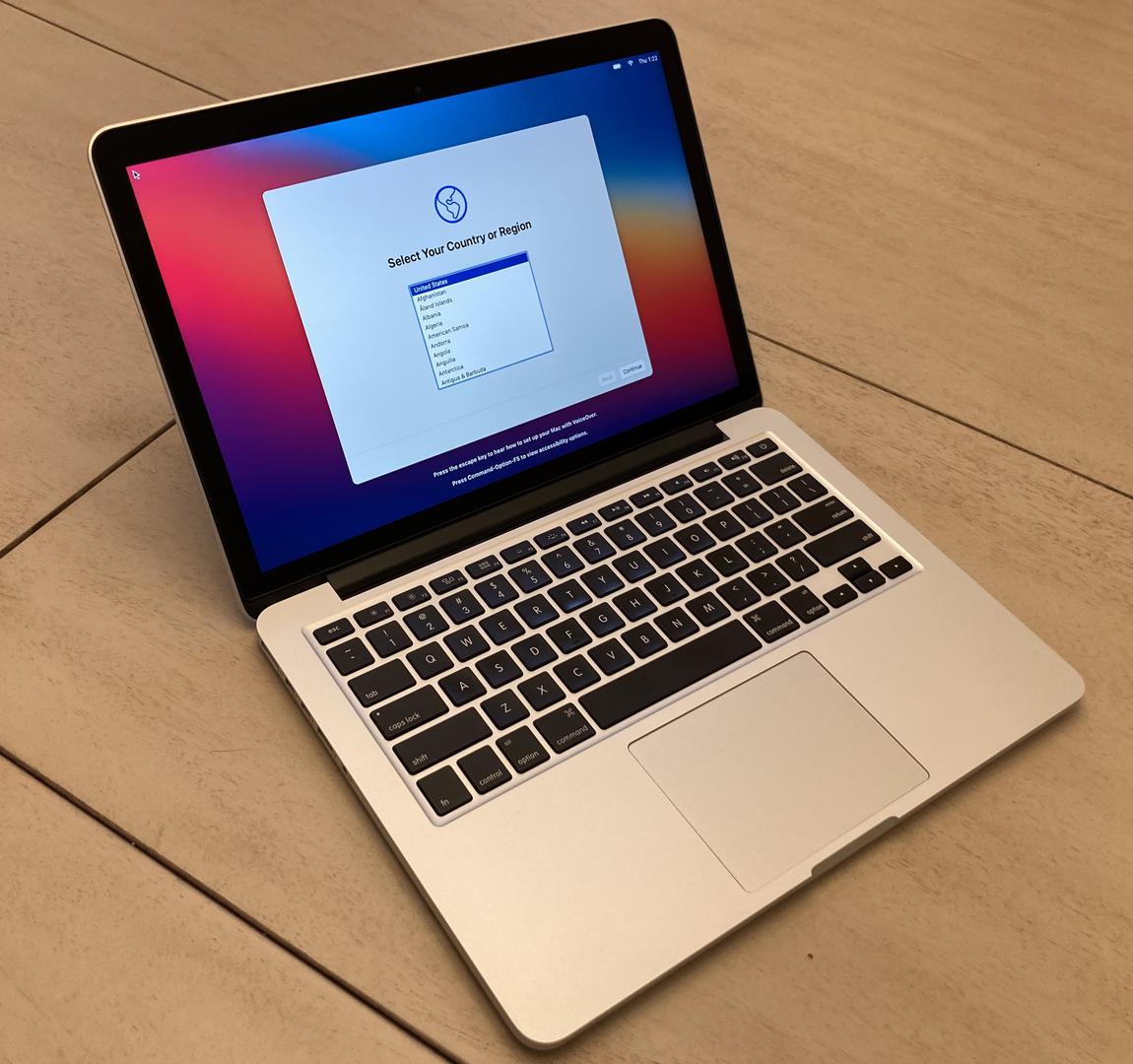 MacBook Pro 2013 (Retina) - 13", color Silver