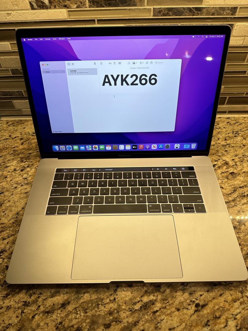 MacBook Pro 2016 (With Touch Bar) - 15", color Gray