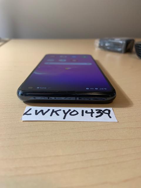 Samsung Galaxy S10e, color Black