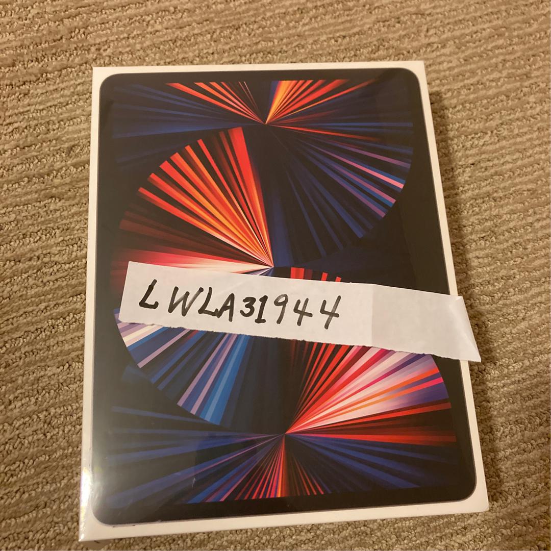 Apple iPad Pro 12.9" 5th Gen 2021, color Gray