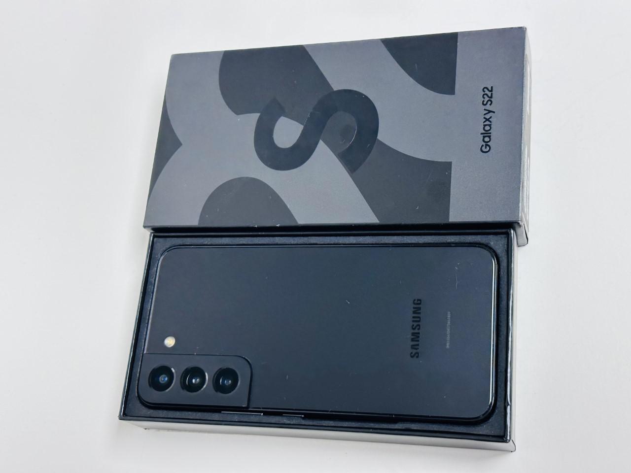 Samsung Galaxy S22 - T-Mobile, Black, 128GB, 8GB, SM-S901U - LWLE02645 ...